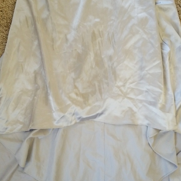 Elegant dress - Picture 2 of 4